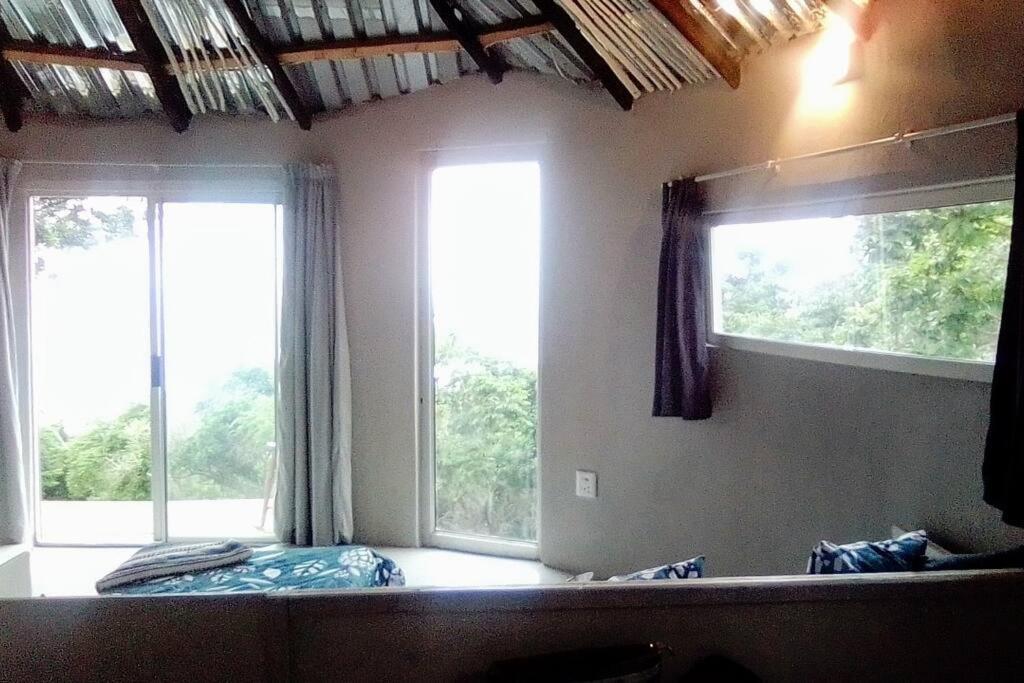 Wildview Self Catering Cottages Coffee Bay, Breakfast & Wi-Fi Inc מראה חיצוני תמונה